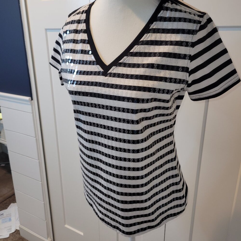 Stylish & upscale black &  white striped small tee shirt for evening/casual fun